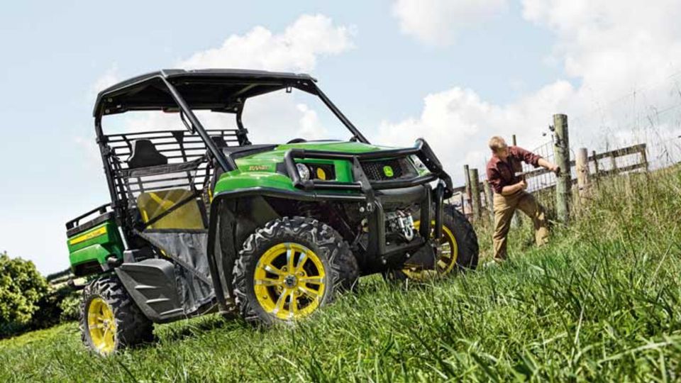 John Deere Gator