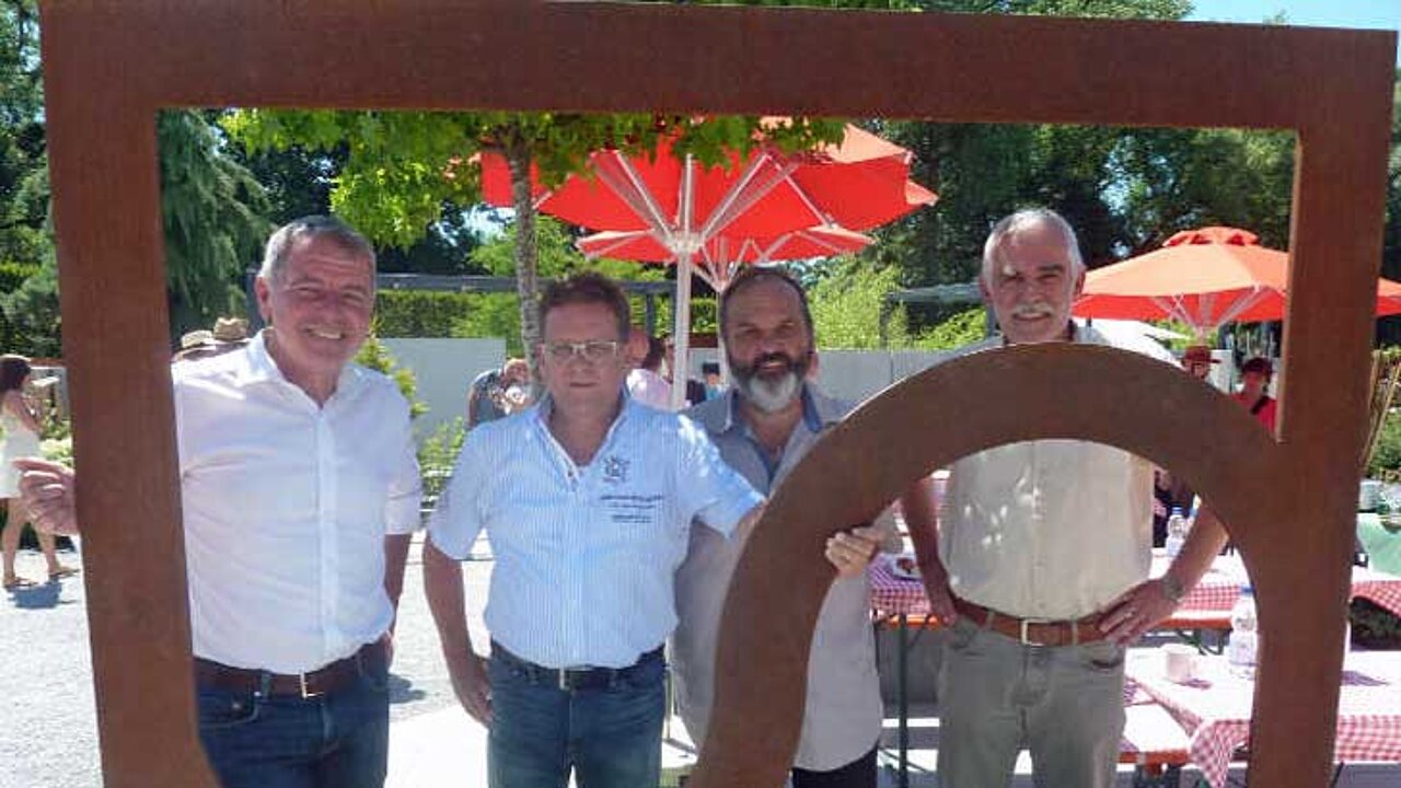 Vertreter des IG Bau und des VGL-BW