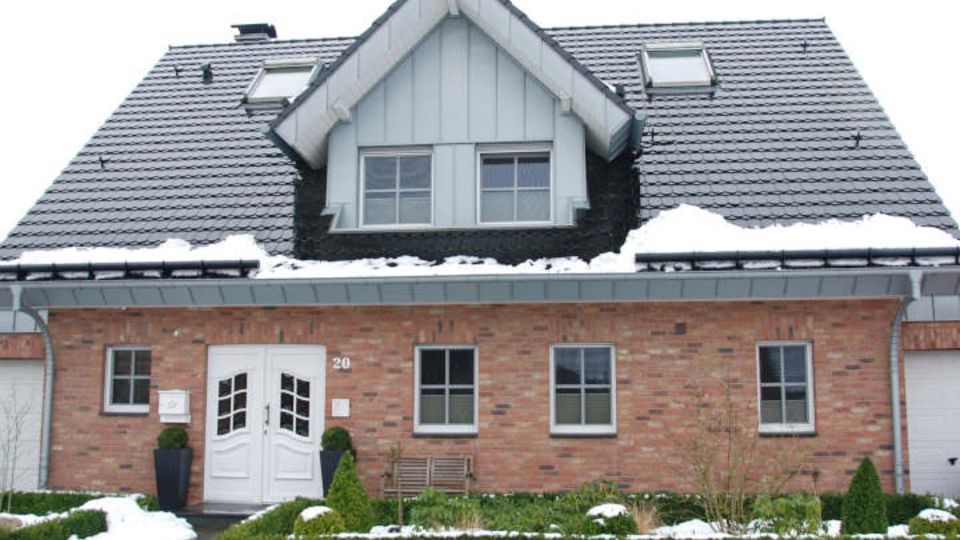 Haus front