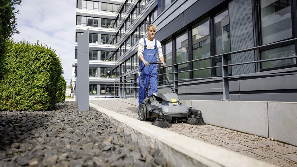 Kärcher Kehrmaschine