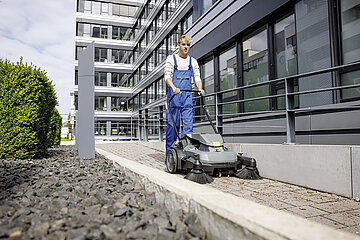 Kärcher Kehrmaschine