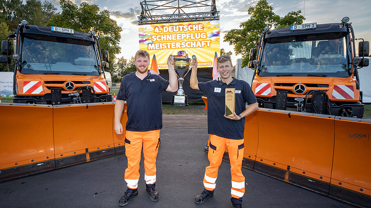 Daimler Unimog - Schneepflug-Weltmeisterschaft
