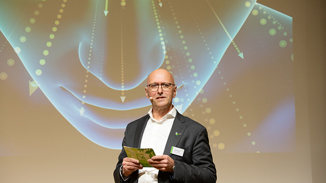 Künstliche Intelligenz im Fokus des Garten- und Landschaftsbaus