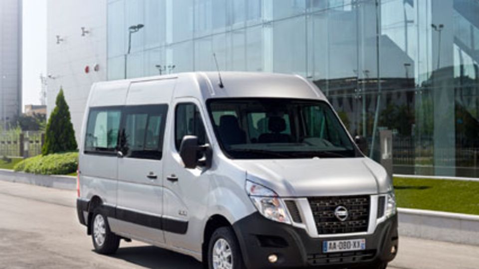 Nissan NV400