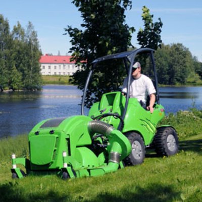 Multifunktionslader Avant 220