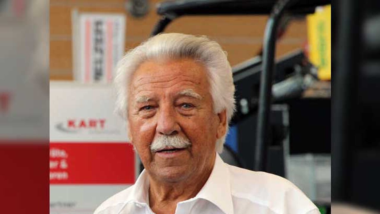 Helmut Kiesel