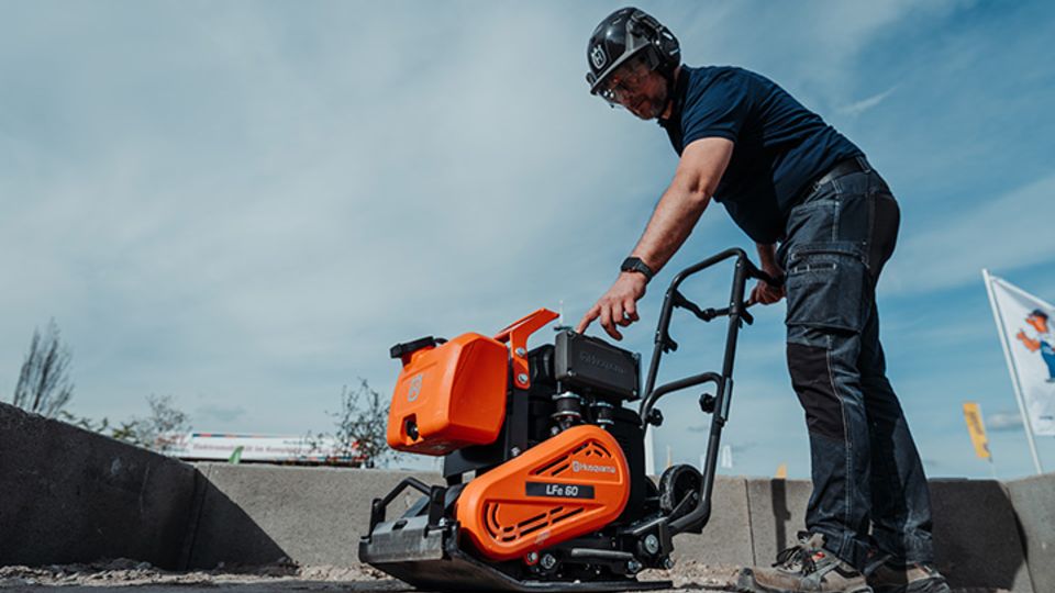 HUSQVARNA CONSTRUCTION Rüttelplatte