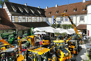 Baumaschinen