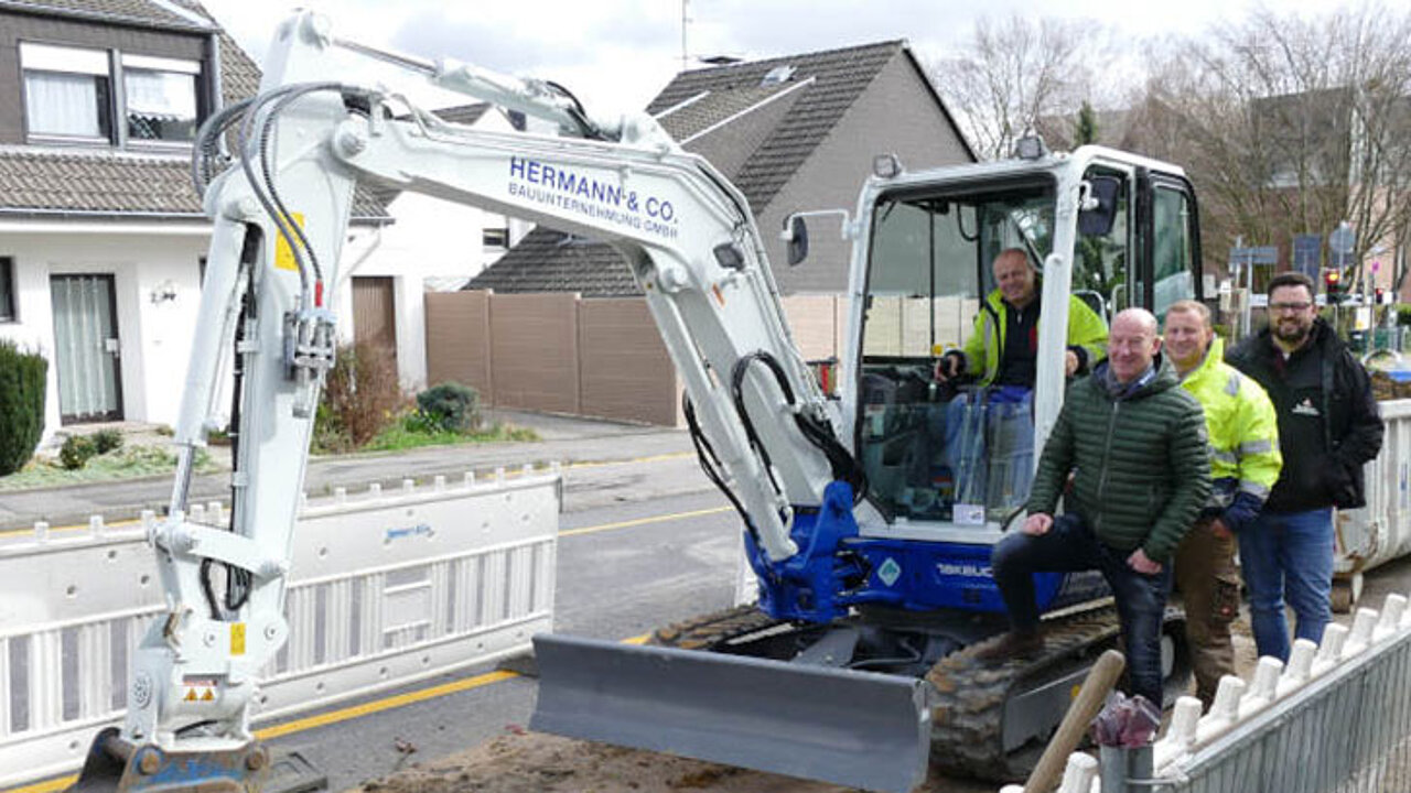 Takeuchi TB240