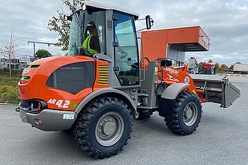 Elektrischer Radlader weycor