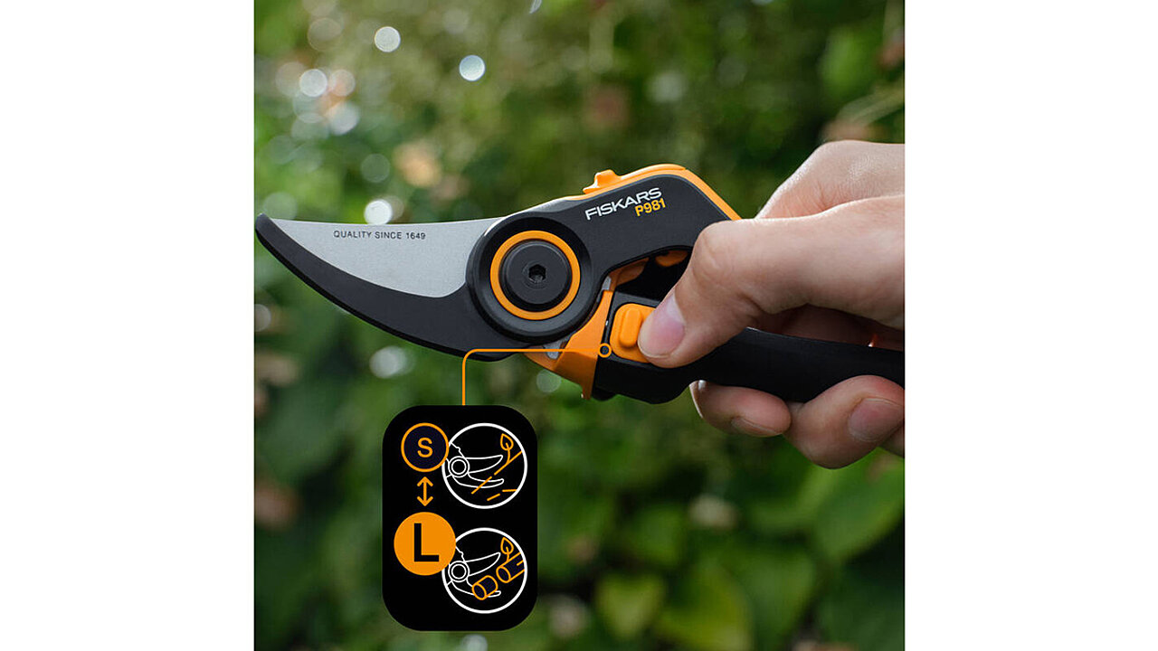 FISKARS Gartenschere