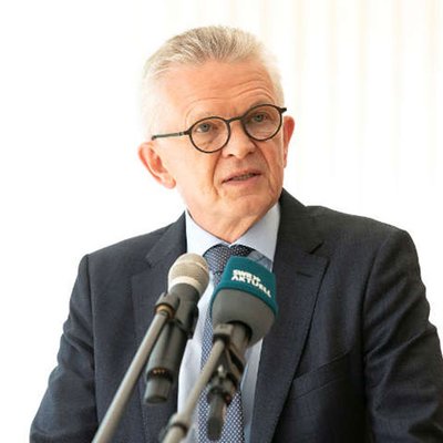 Dr. Bertram Kandziora