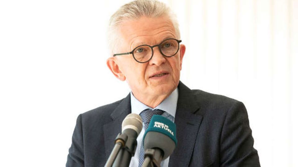 Dr. Bertram Kandziora