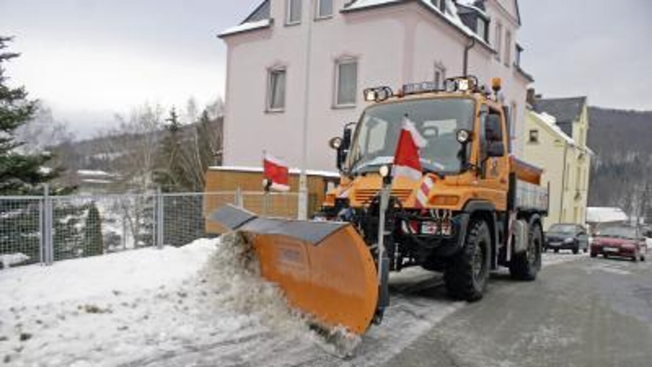 Unimog im Winterdienst