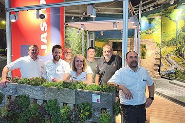 Jasto Green Wall-Light
