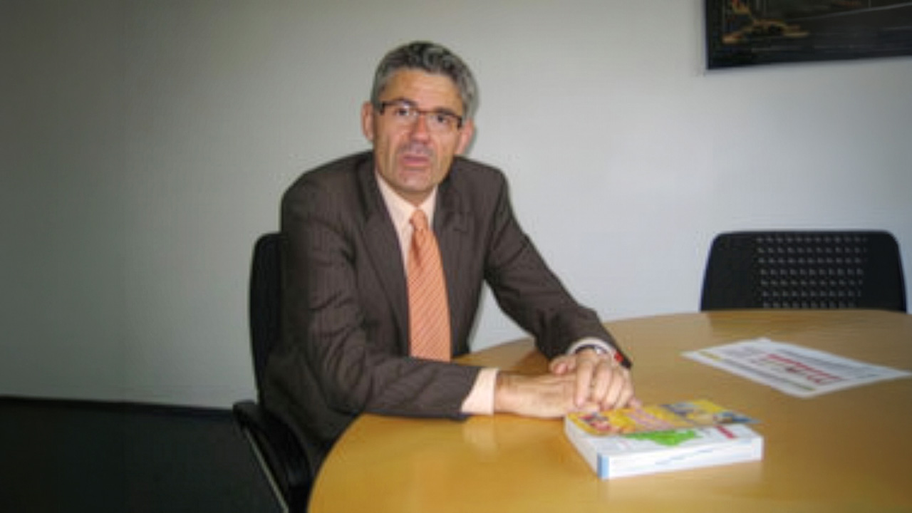 Burkhard Kuhn Burkhard Kuhn