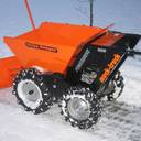 Muck-Truck mit Schneeräumschild
